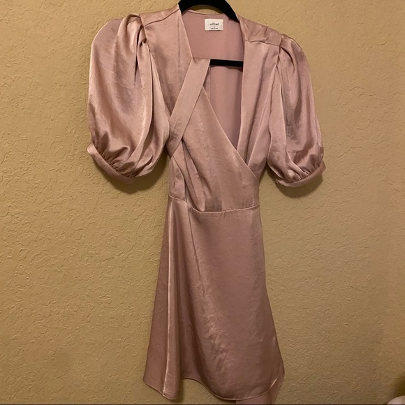 Aritzia Dresses & Skirts - Aritzia Wilfred Lune Dress